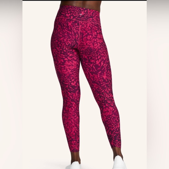 Peloton high rise reversible cheetah leggings - Picture 5 of 8